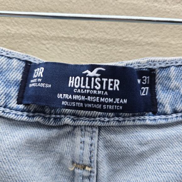 Hollister NWT Denim Ultra High-Rise Mom Jeans Stretch Blue 13R Classic 31x27 - Picture 3 of 7